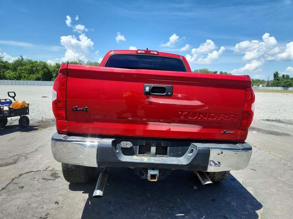 2020 TOYOTA TUNDRA