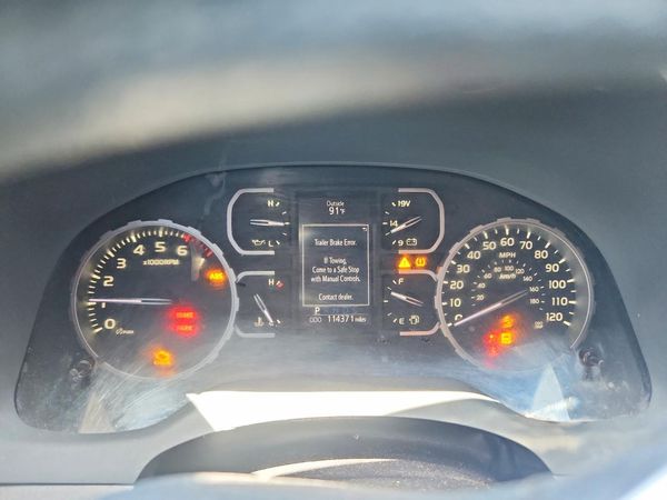 2020 TOYOTA TUNDRA