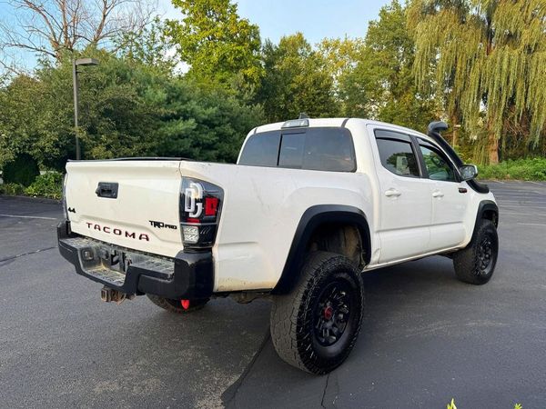 2019 TOYOTA TACOMA SR5