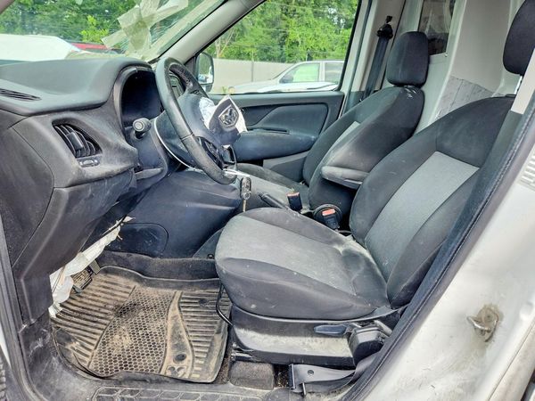 2016 RAM PROMASTER CITY SLT