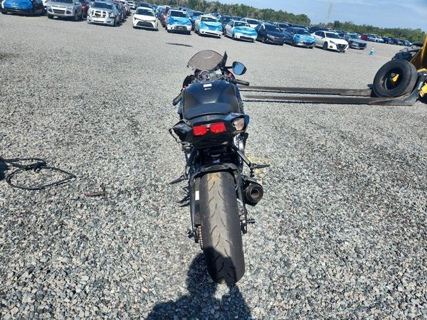2026 SUZUKI GSXR600