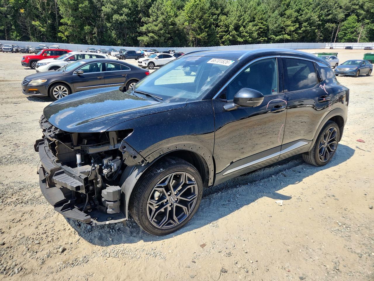 2025 NISSAN KICKS SR