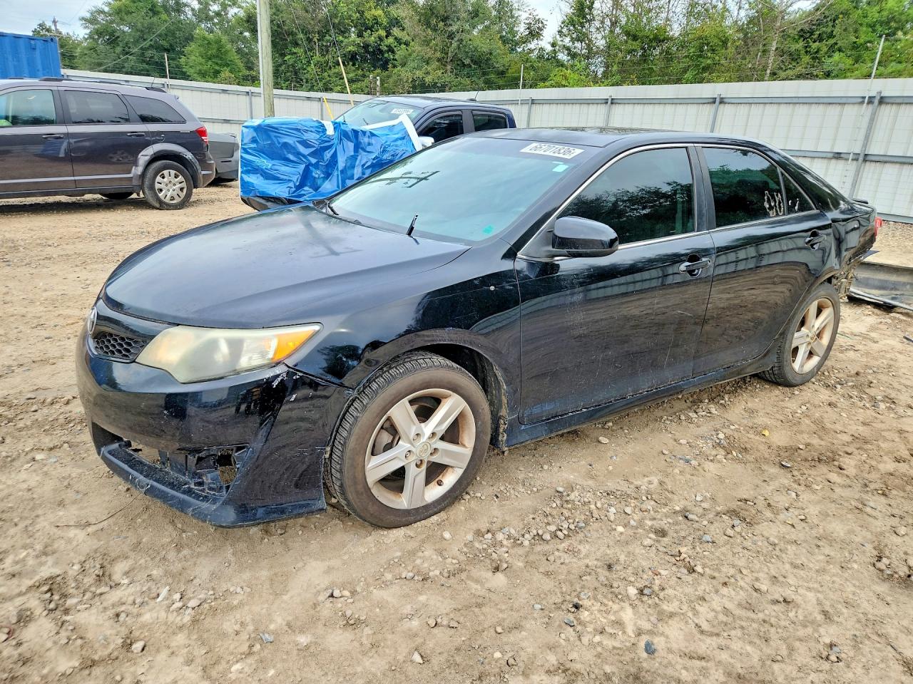 2014 TOYOTA CAMRY
