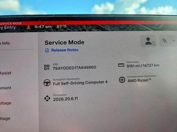 2026 TESLA MODEL Y