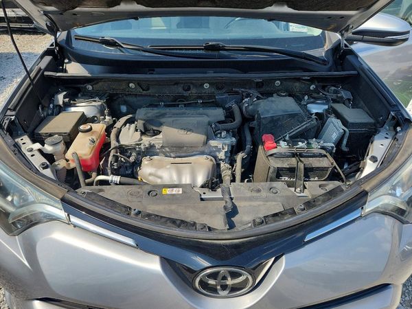 2018 TOYOTA RAV4 Adventure/XLE