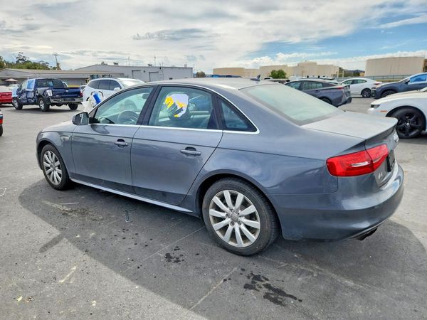 2015 AUDI A4 quattro Premium