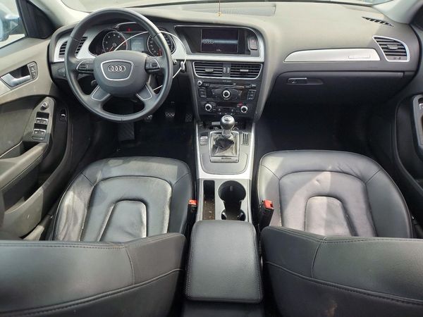 2015 AUDI A4 quattro Premium