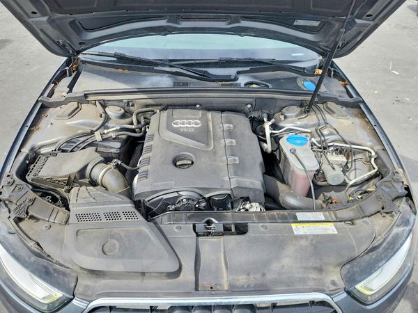 2015 AUDI A4 quattro Premium
