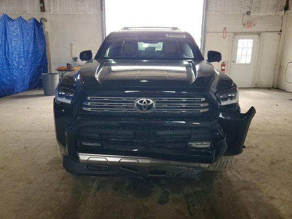 2025 TOYOTA 4RUNNER