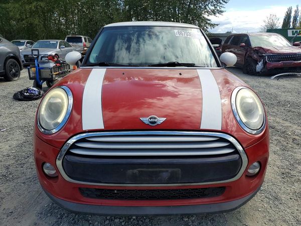 2015 MINI COOPER