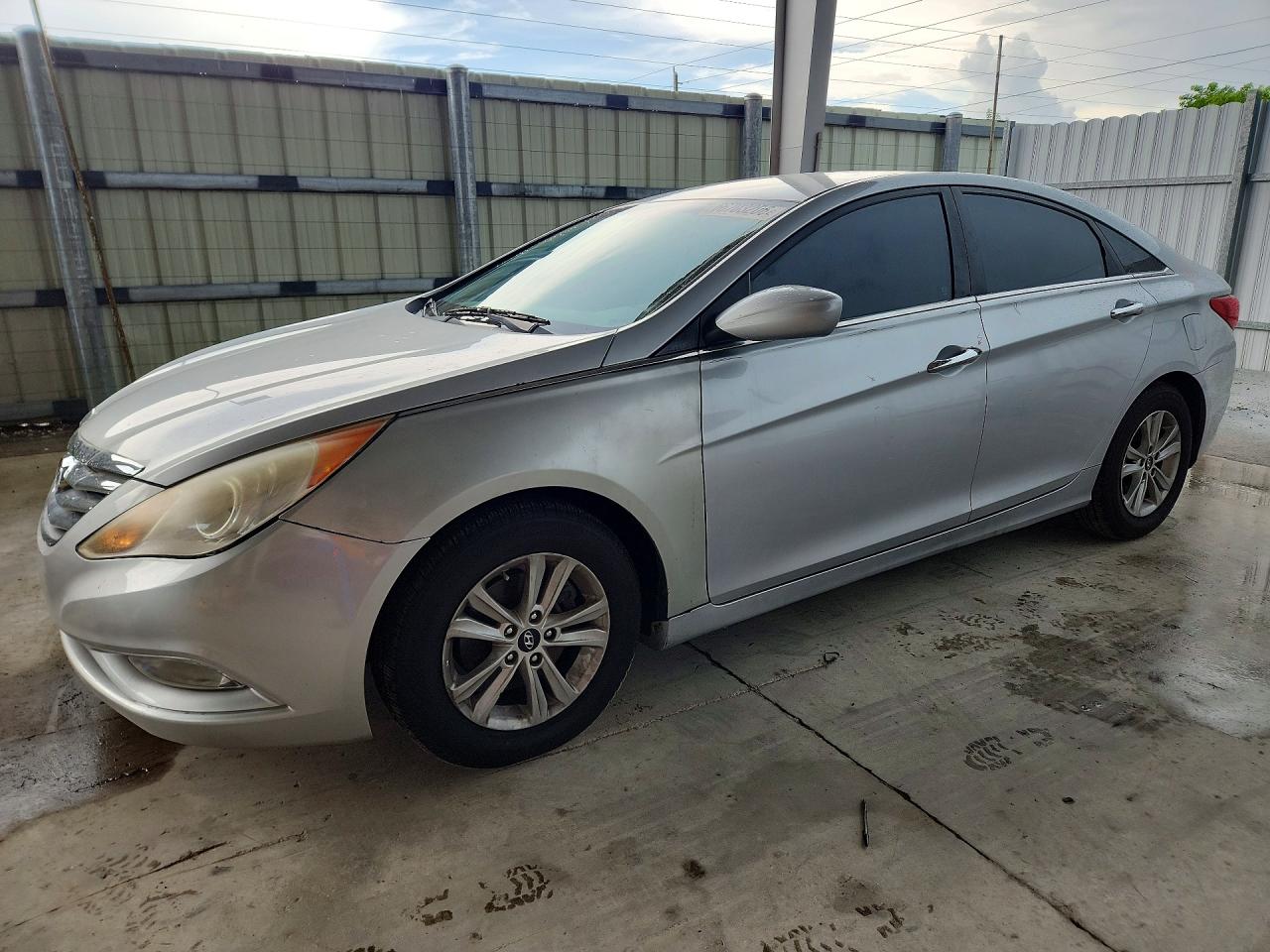 2013 HYUNDAI SONATA