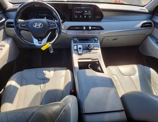 2020 HYUNDAI PALISADE SEL w/ Premium Pkg