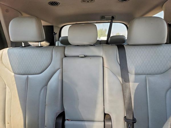 2020 HYUNDAI PALISADE SEL w/ Premium Pkg