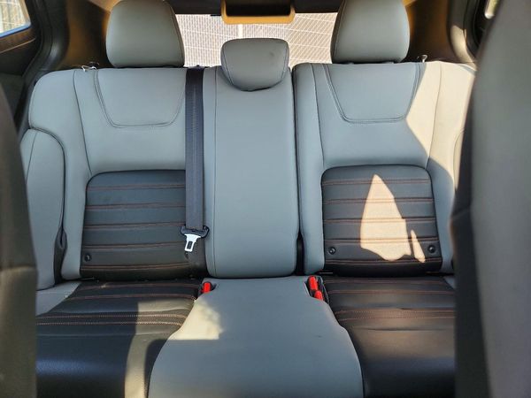 2022 NISSAN KICKS