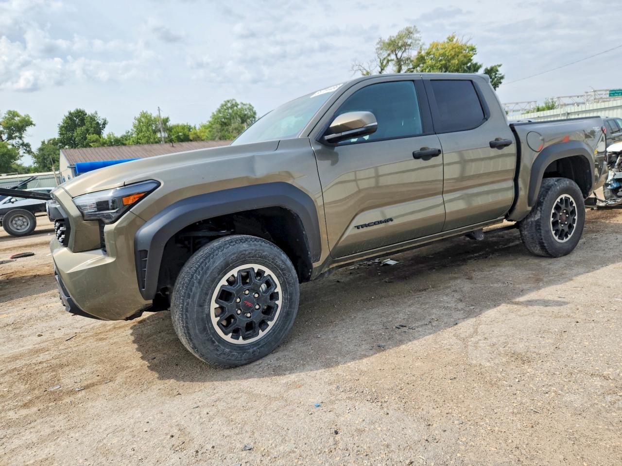 2025 TOYOTA TACOMA