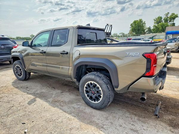 2025 TOYOTA TACOMA
