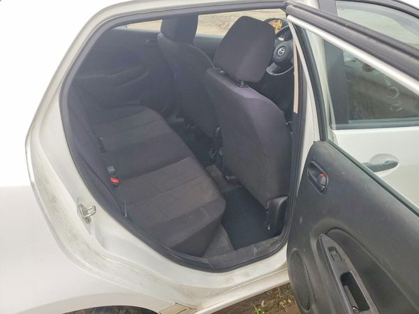 2012 MAZDA 2 Sport/GX