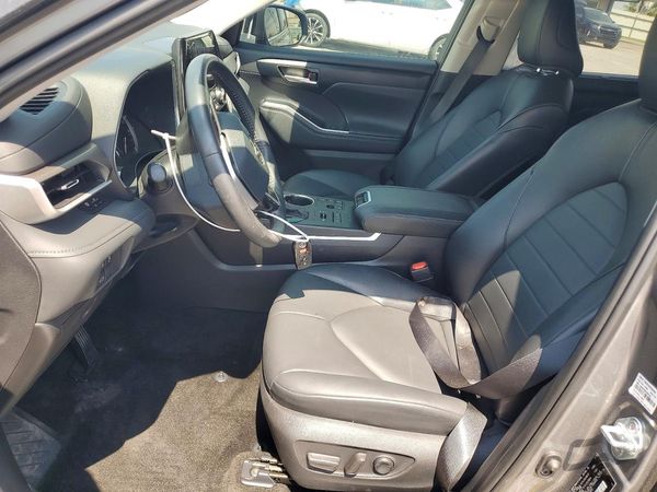 2025 TOYOTA HIGHLANDER