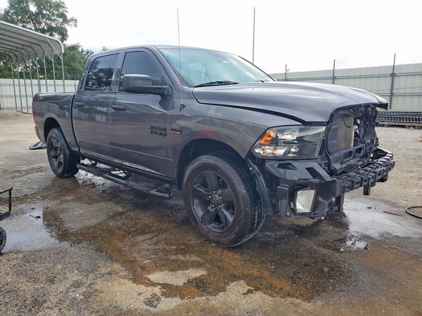 2018 RAM 1500 ST