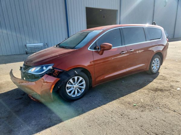 2018 CHRYSLER PACIFICA