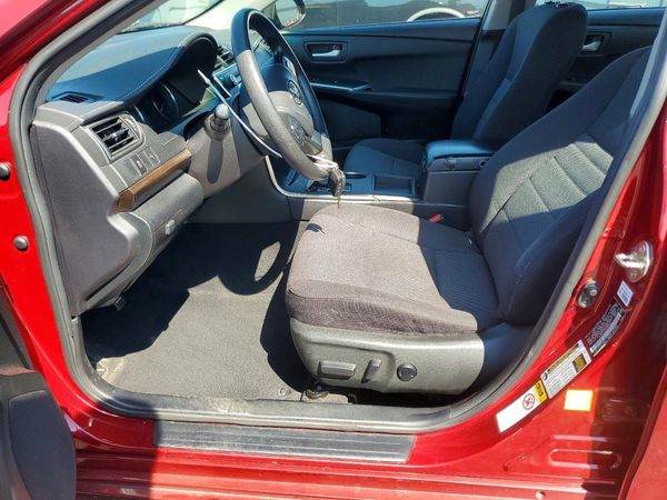 2016 TOYOTA CAMRY