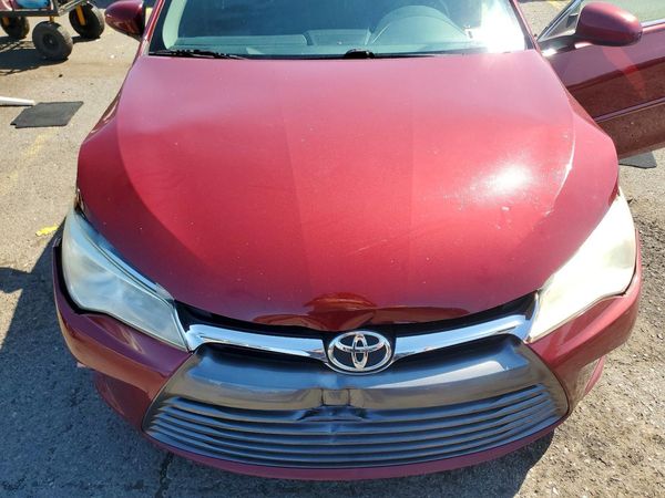 2016 TOYOTA CAMRY