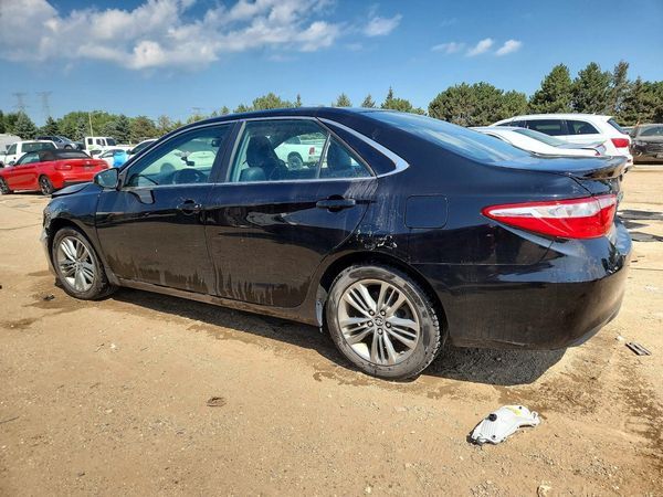 2015 TOYOTA CAMRY