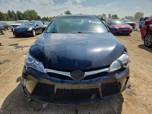 2015 TOYOTA CAMRY