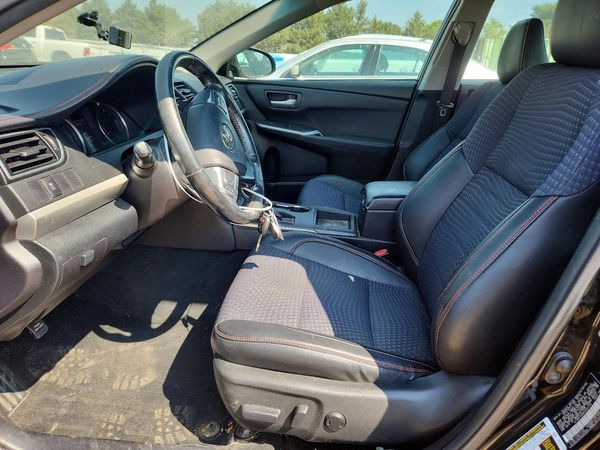 2015 TOYOTA CAMRY