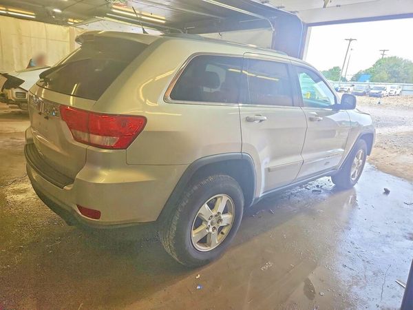 2012 JEEP CHEROKEE Laredo