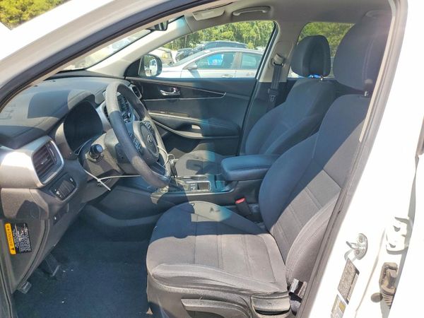 2017 KIA SORENTO