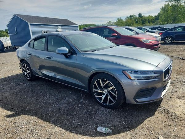 2020 VOLVO S60