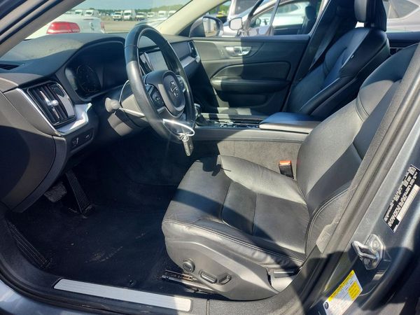 2020 VOLVO S60