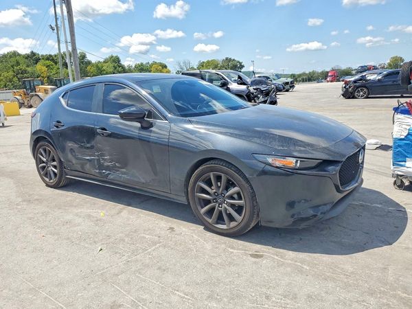 2019 MAZDA 3