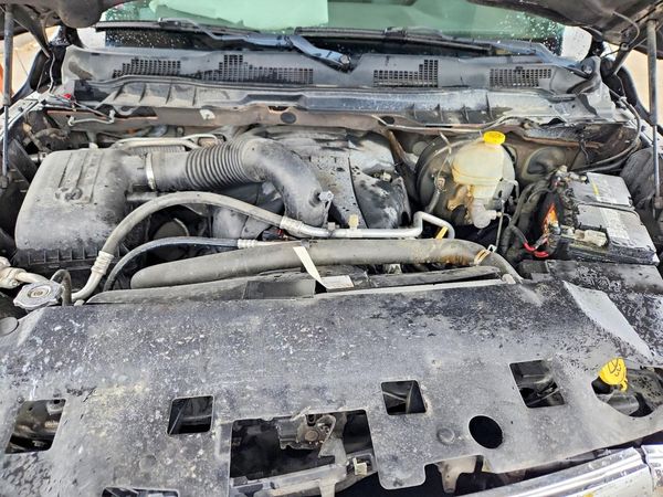 2015 RAM 1500 SLT