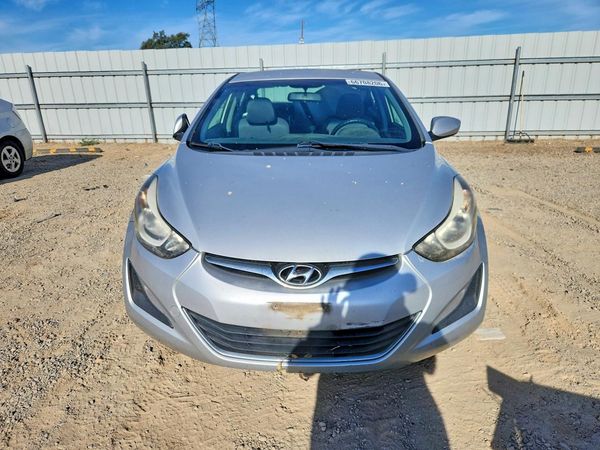2014 HYUNDAI ELANTRA GLS (Middle)
