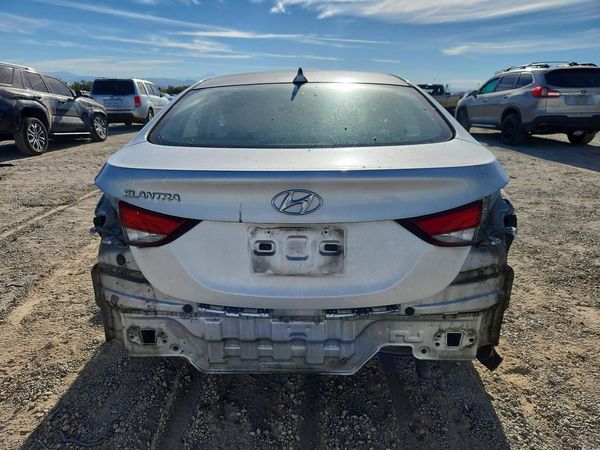 2014 HYUNDAI ELANTRA GLS (Middle)