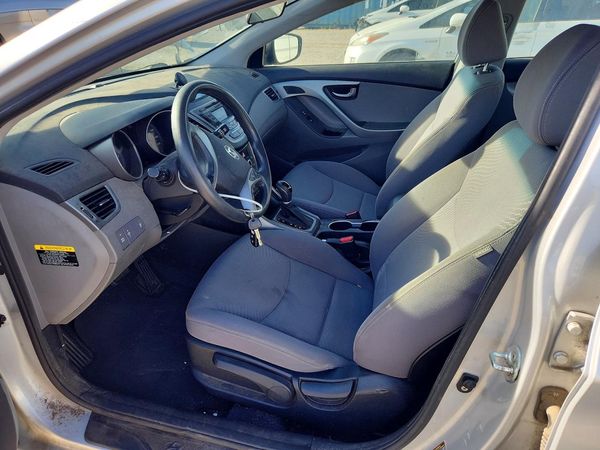 2014 HYUNDAI ELANTRA GLS (Middle)