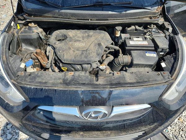 2017 HYUNDAI ACCENT SE Base