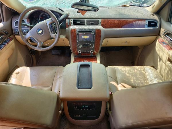 2012 CHEVROLET SUBURBAN LTZ