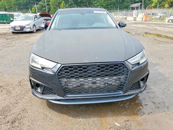 2019 AUDI A4 quattro Premium