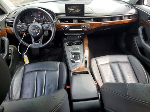 2019 AUDI A4 quattro Premium