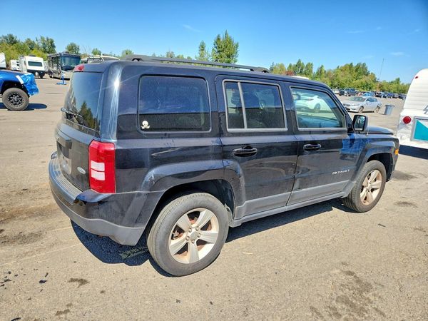 2015 JEEP PATRIOT Latitude