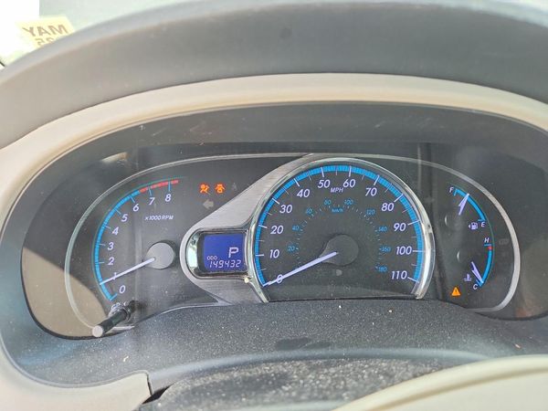 2014 TOYOTA SIENNA
