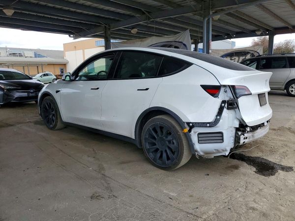 2022 TESLA MODEL Y