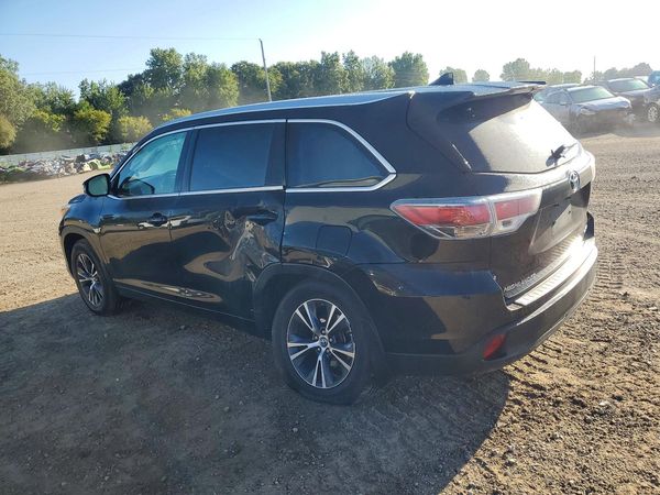 2016 TOYOTA HIGHLANDER
