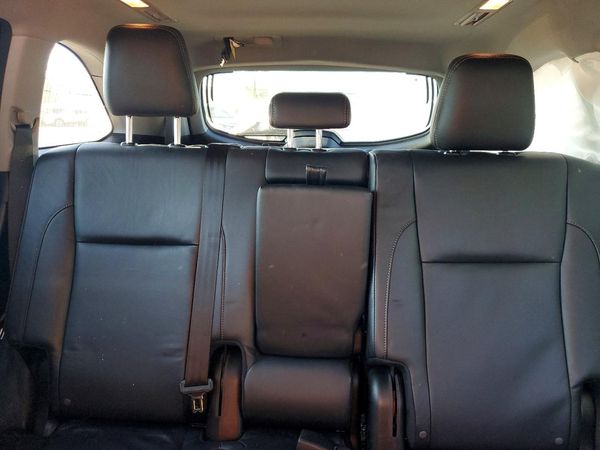 2016 TOYOTA HIGHLANDER