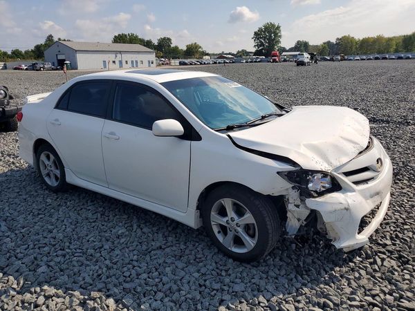 2012 TOYOTA COROLLA