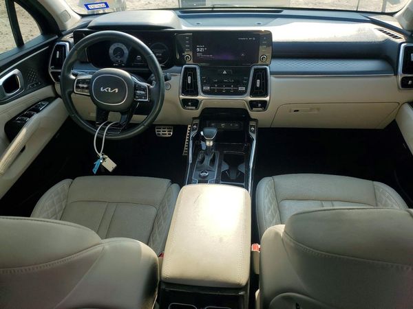 2023 KIA SORENTO