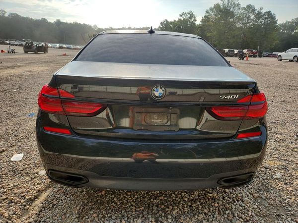 2019 BMW 740